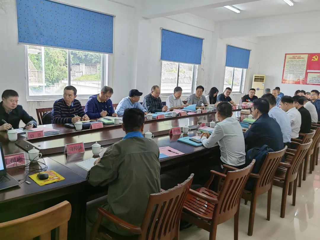 金奥博“JK-HK型无固定操作人员乳化炸药生产工艺和装备”通过科技成果鉴定 金奥博“JK-HK型无固定操作人员乳化炸药生产工艺和装备”通过科技成果鉴定